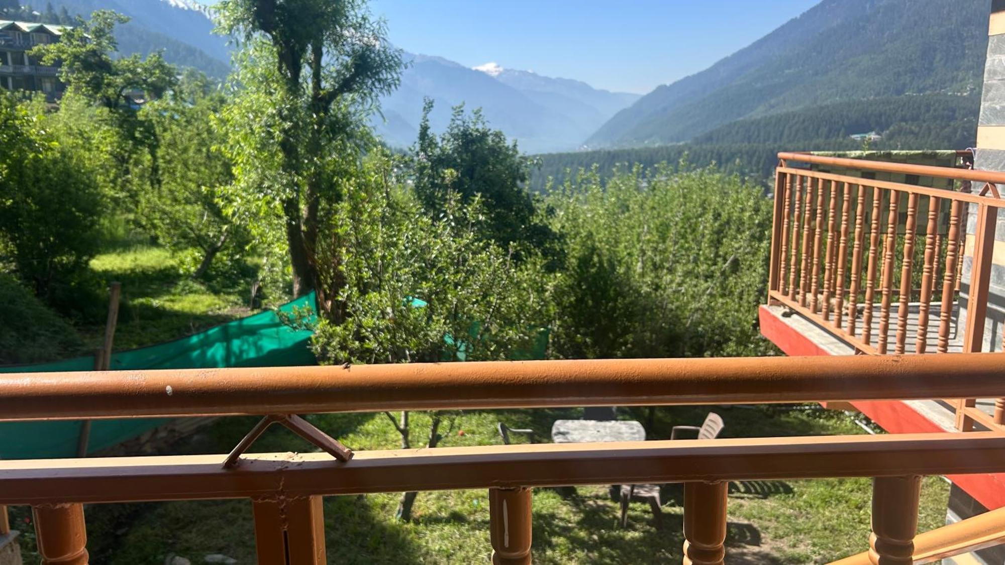 Sunface Homestay Manali  Exterior photo